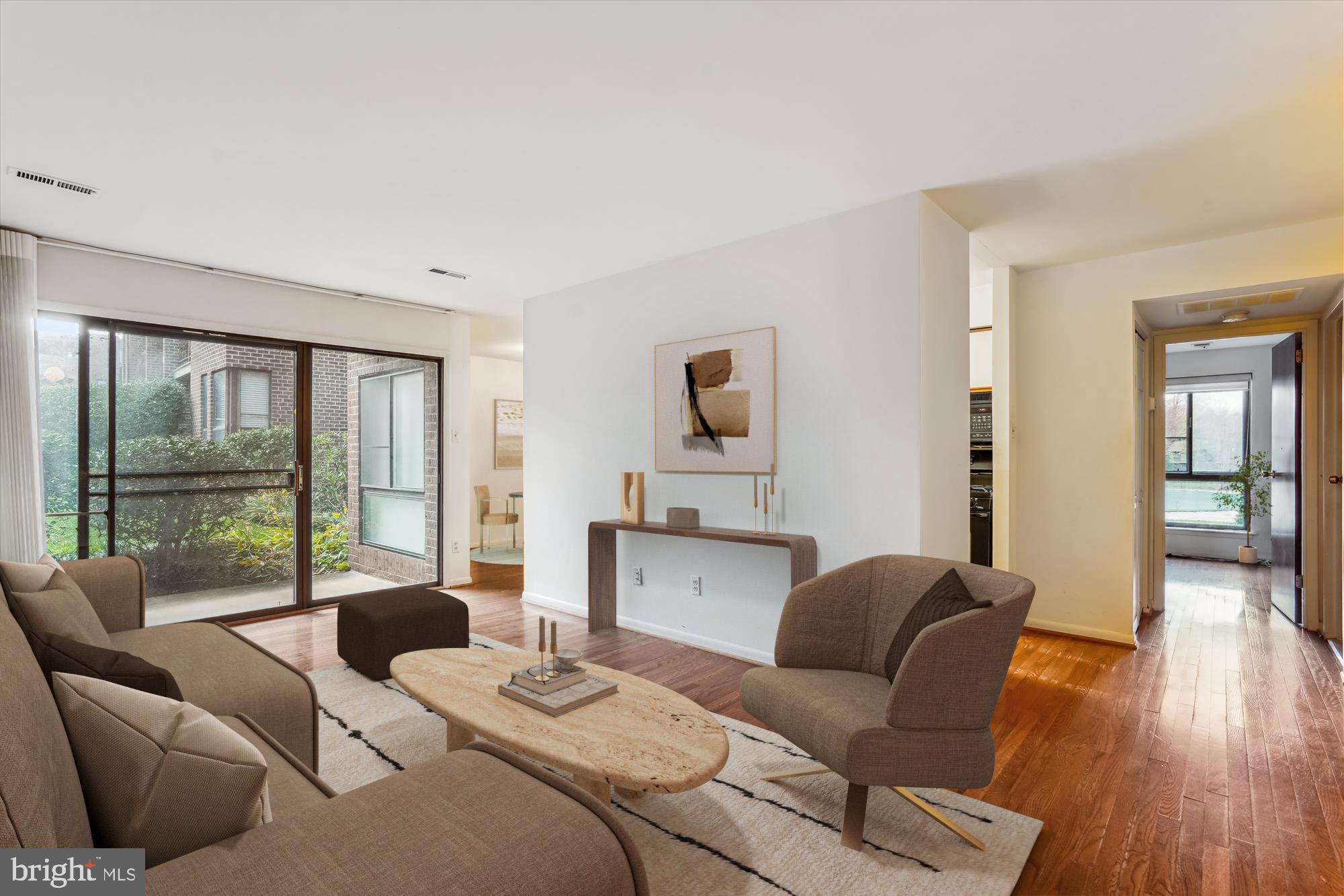 11224 Chestnut Grove Square, Unit 11224125 Reston, VA 20190 - Photo 3 of 42 Open Living Space
