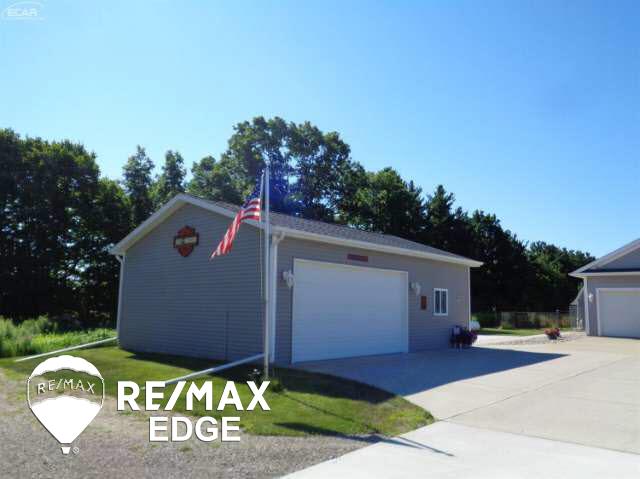 5651 Birch Run Road Millington, MI 48746 - Photo 47 of 47 21195046-46.JPG