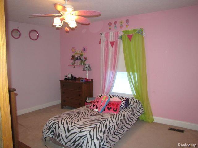 2841 Black Eagle Ridge Howell, MI 48843 - Photo 20 of 23 2841 Black Eagle Ridge 20.jpg