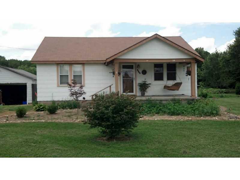 2735 Moore Road Anderson, IN 46011 - Photo 1 of 4 Gallery Image 1