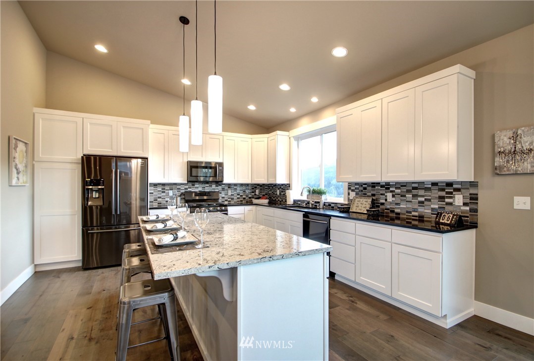 18198 Montborne Road Mount Vernon, WA 98274 - Photo 4 of 25 Gallery Image 4