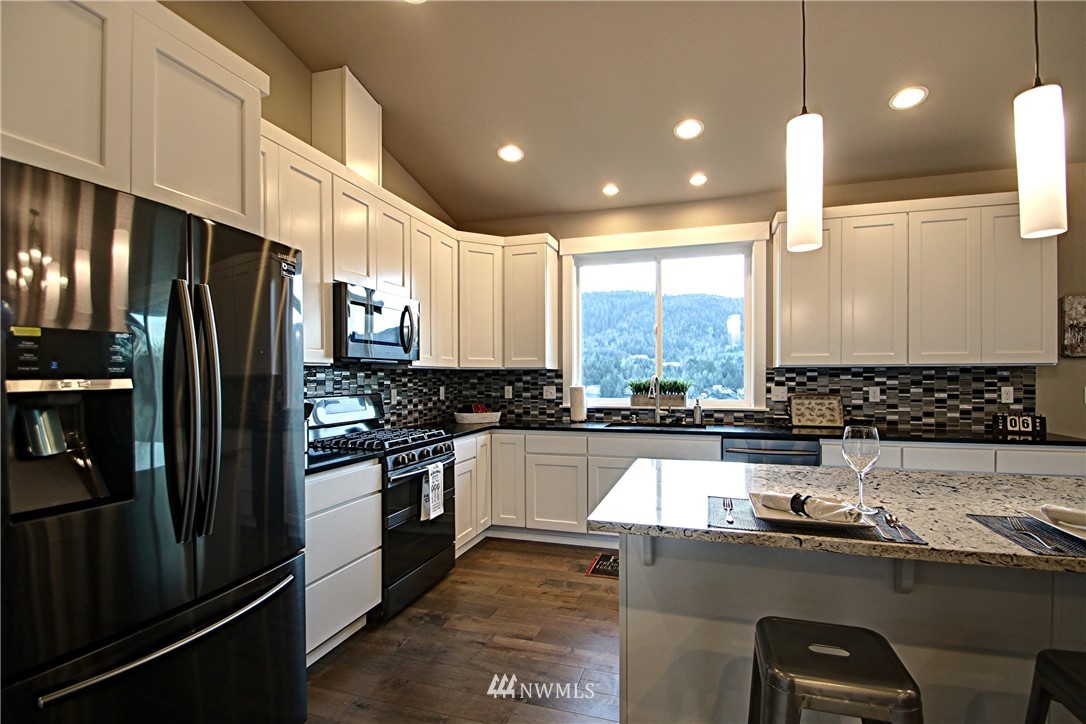 18198 Montborne Road Mount Vernon, WA 98274 - Photo 9 of 25 Gallery Image 9