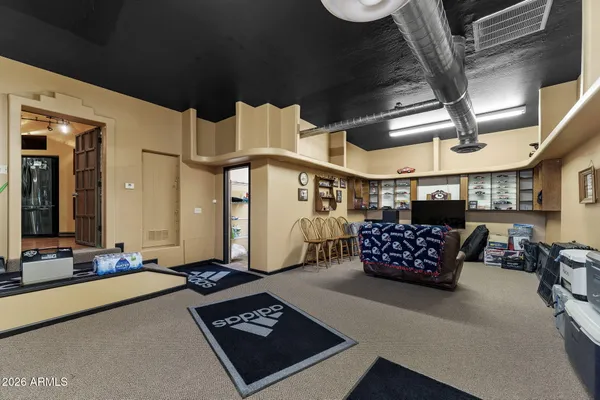 $629,000 | 385 North Tomahawk Road, Apache Junction, AZ 85119