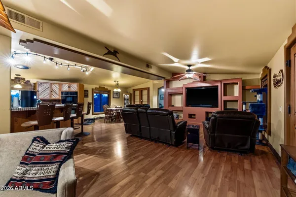 $629,000 | 385 North Tomahawk Road, Apache Junction, AZ 85119