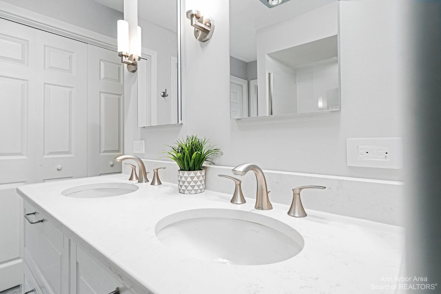 8424 Warner Road Saline, MI 48176 - Photo 31 of 61 Photo 31