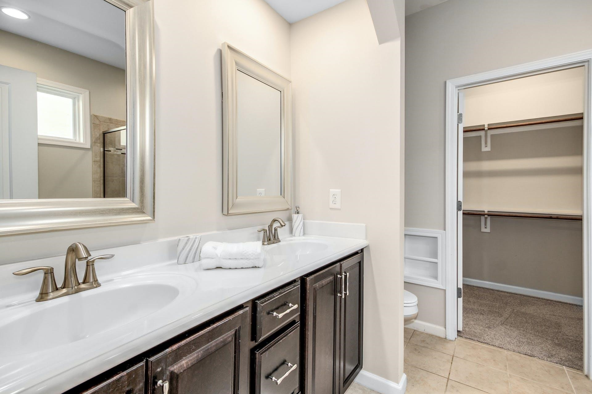 1524 Rodessa Run Raleigh, NC 27607 - Photo 13 of 25 Master Bath/Spa