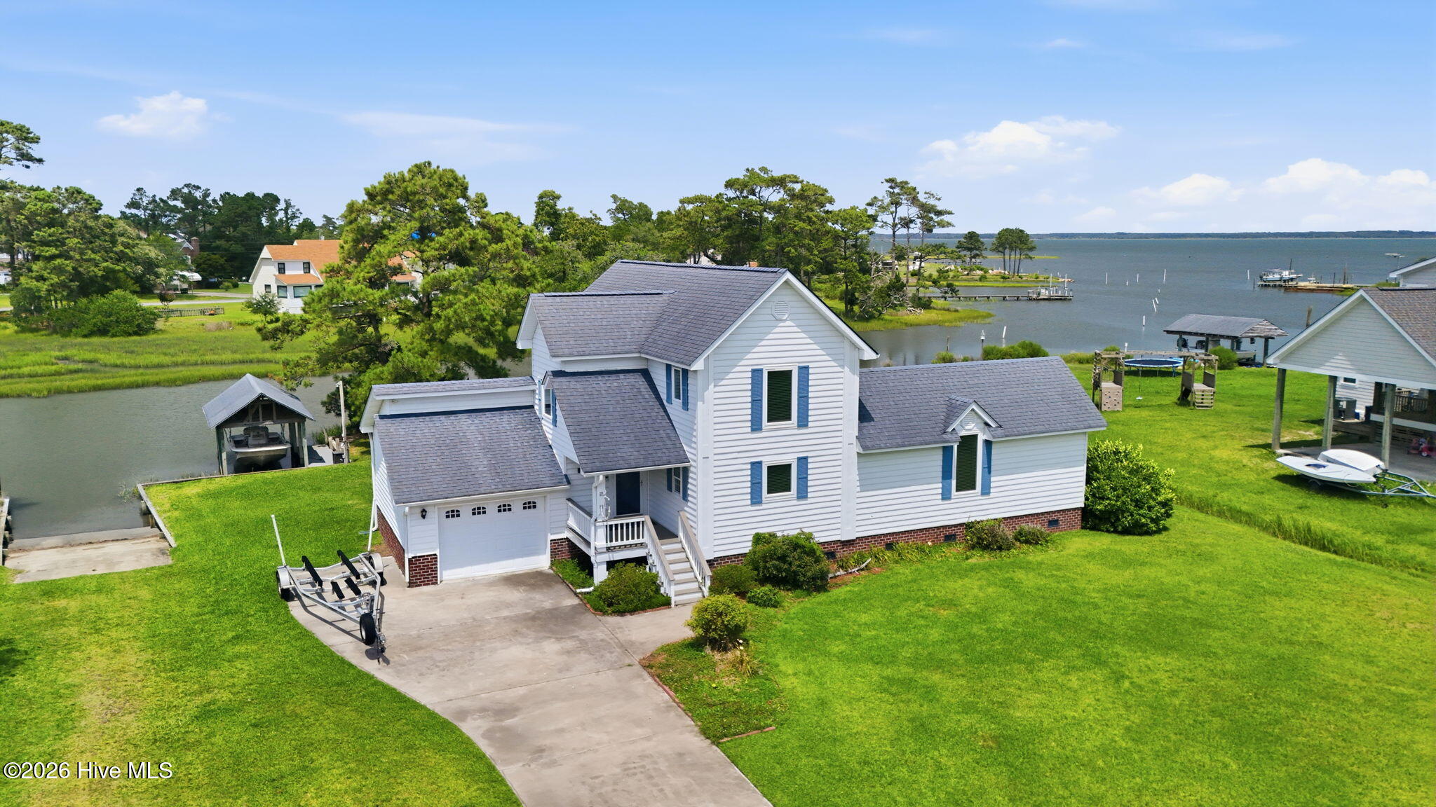 166 Wallace Road Beaufort, NC 28516 - Photo 4 of 53