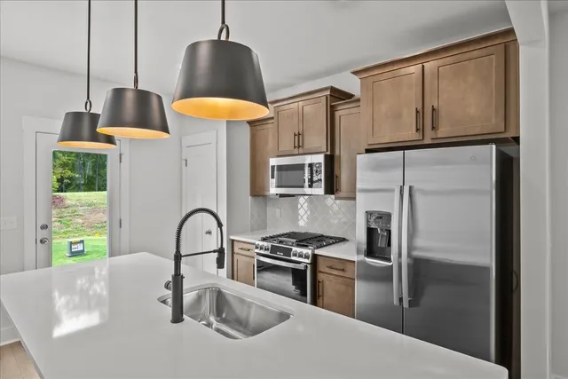 $219,990 | 529 West Norvell Court, Spartanburg, SC 29307