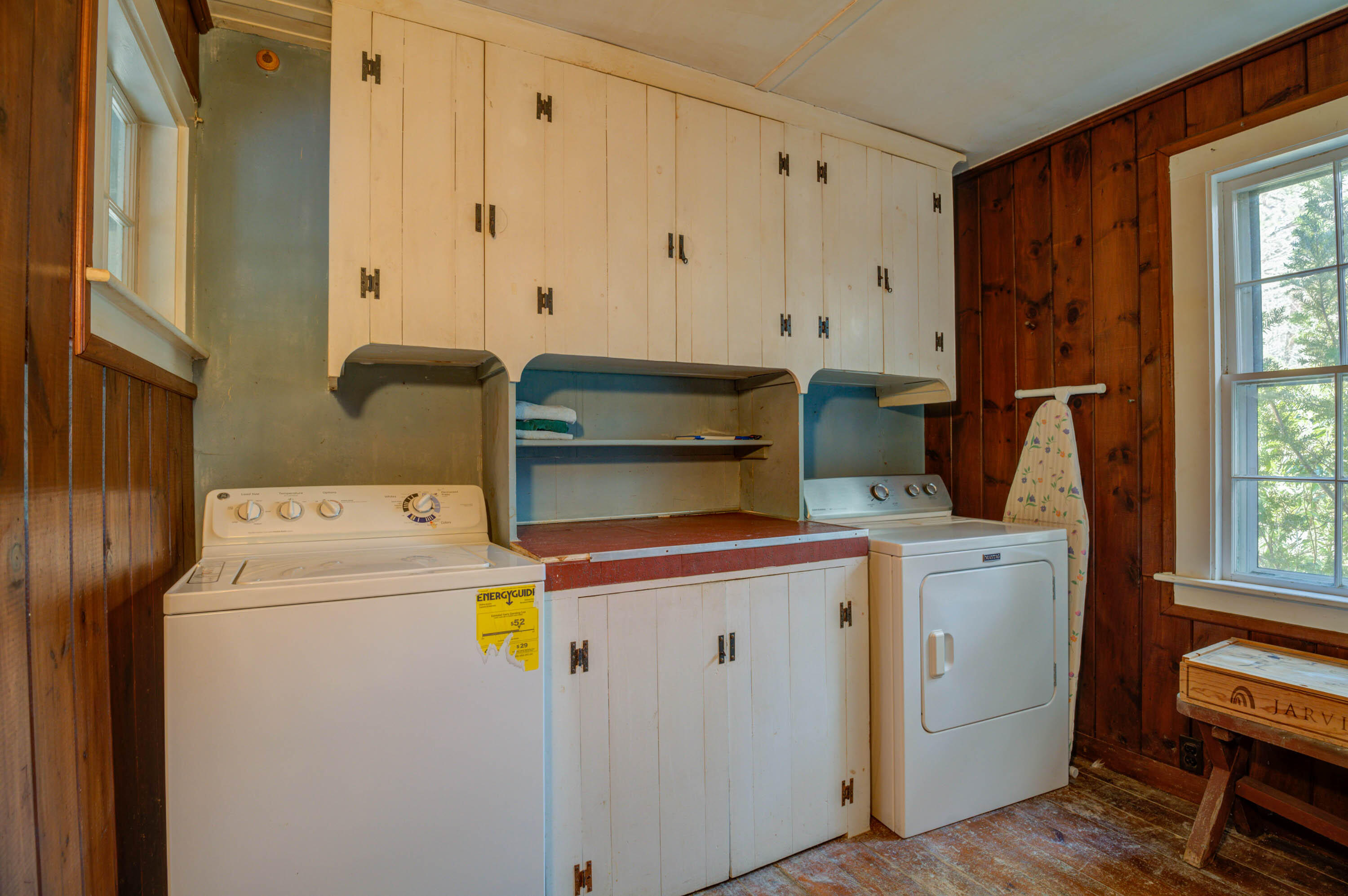 23 Pine Hill Road North Cape Neddick, ME 03902 - Photo 13 of 36 pic-17