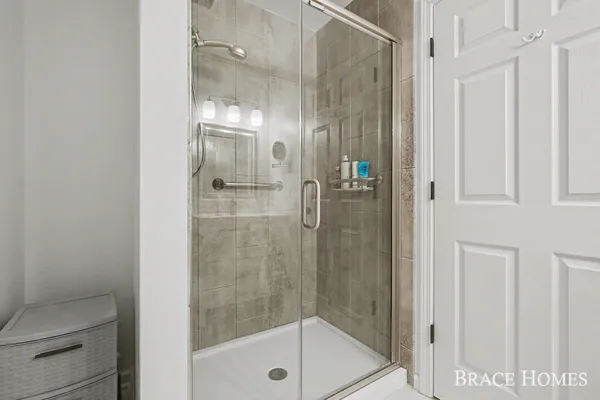 $299,900 | 3369 Clear Vista Court Northeast, Grand Rapids, MI 49525
