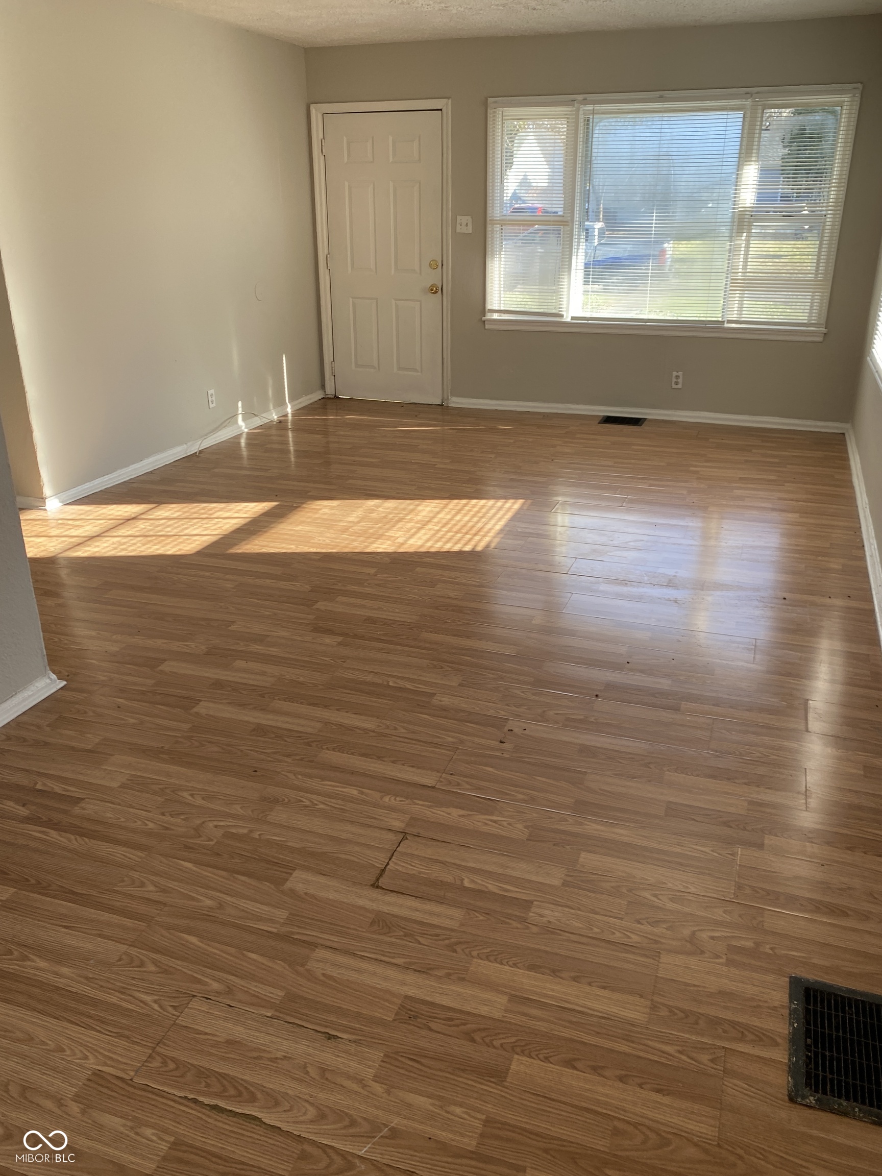 3520 North Butler Avenue Indianapolis, IN 46218 - Photo 6 of 16