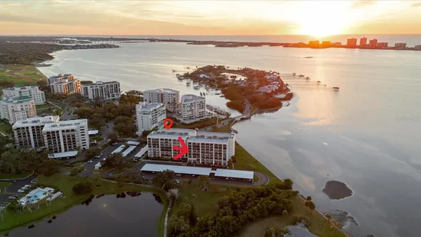 $399,900 | 100 Oakmont Lane, Unit 507, Belleair, FL 33756