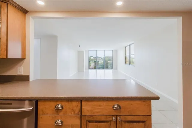 $425,000 | 100 Oakmont Lane, Unit 507, Belleair, FL 33756