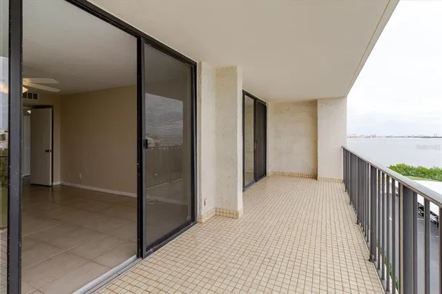 $425,000 | 100 Oakmont Lane, Unit 507, Belleair, FL 33756