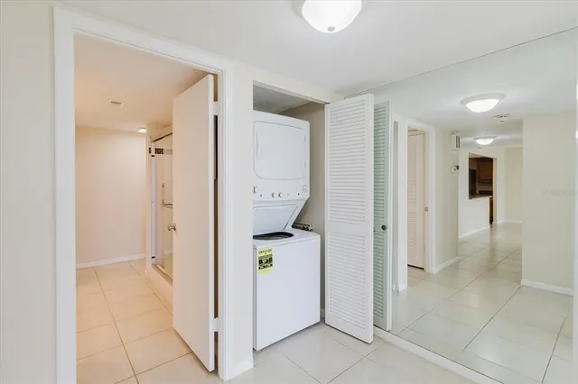 $425,000 | 100 Oakmont Lane, Unit 507, Belleair, FL 33756