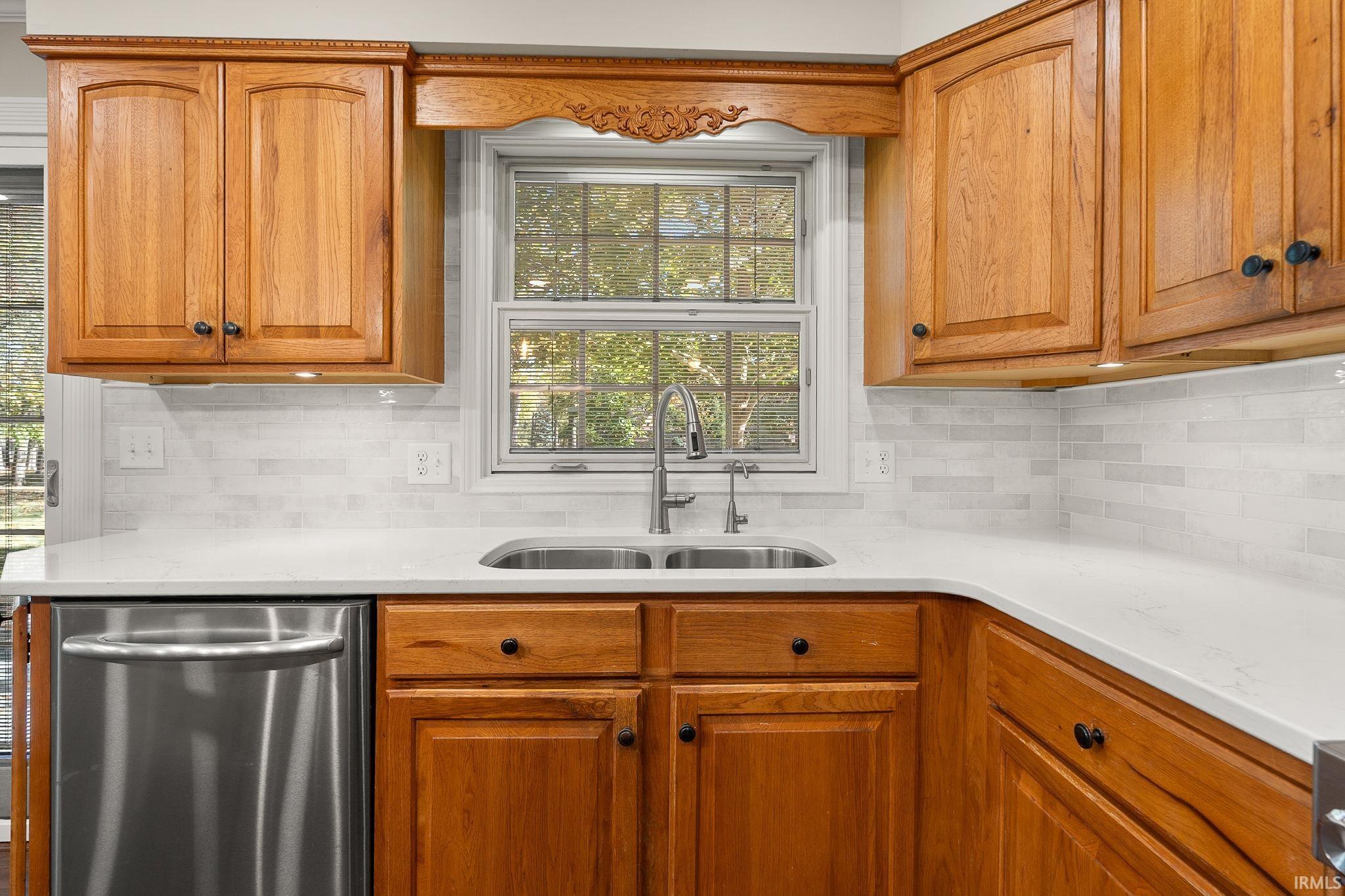 3959 Highway 27 Decatur, IN 46733 - Photo 18 of 36