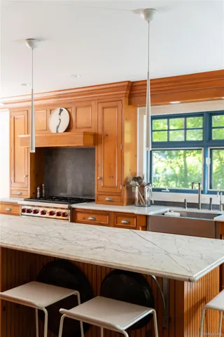 $1,795,000 | 141 Washington Spring Road, Palisades, NY 10964