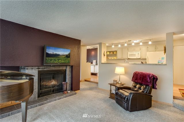 $431,000 | 2510 West Manor Place, Seattle, WA 98199