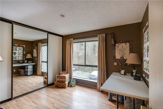 $431,000 | 2510 West Manor Place, Seattle, WA 98199