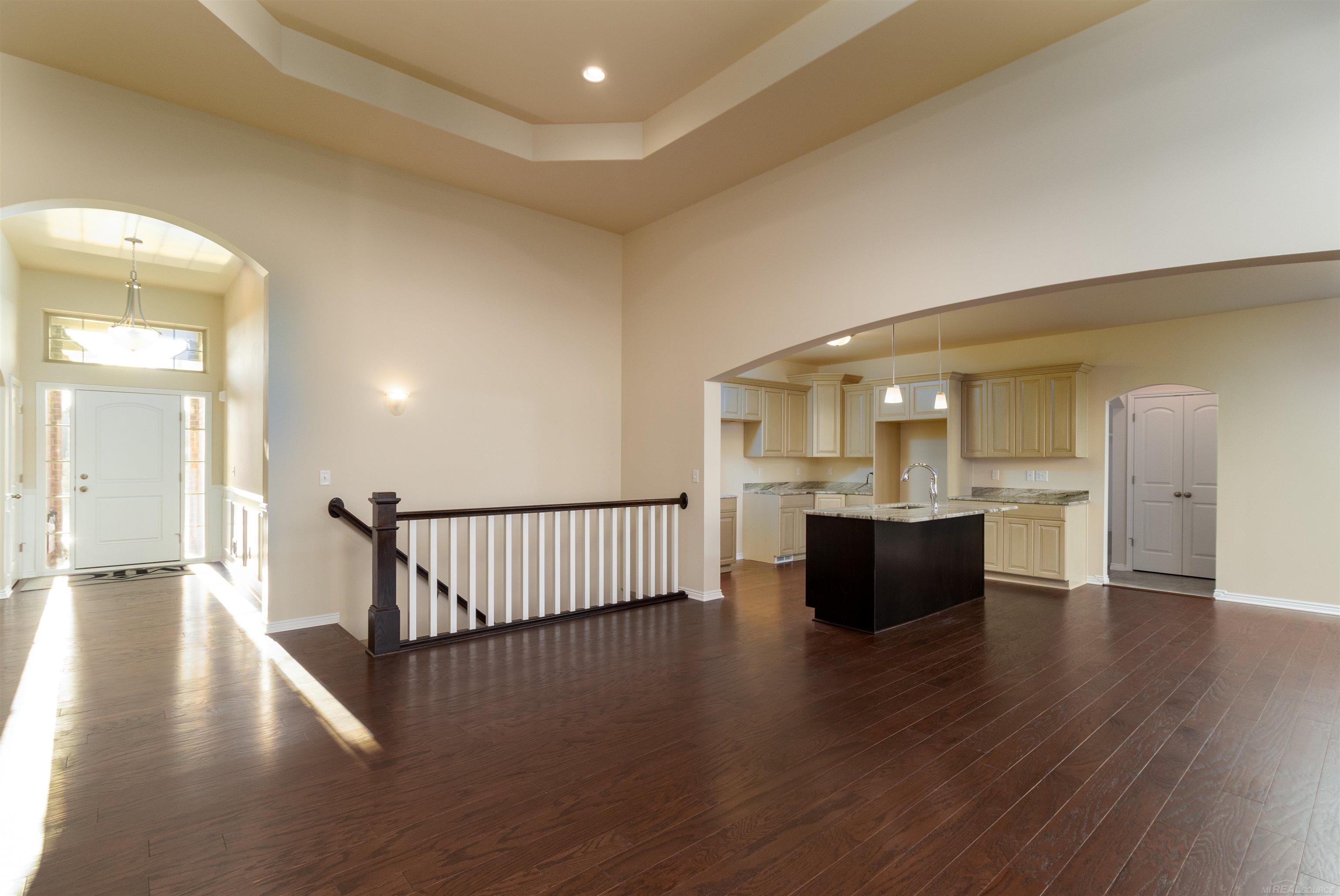 16859 Kentfield Road Macomb, MI 48044 - Photo 6 of 21 Family Room