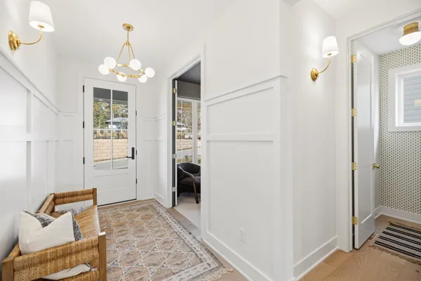 $1,286,048 | 730 Ensconced Way, Chaska, MN 55318