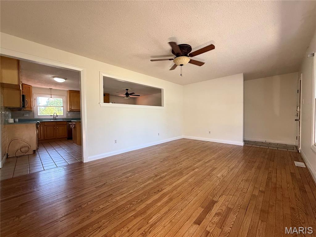 3742 State Rd Z Hillsboro, MO 63050 - Photo 19 of 54