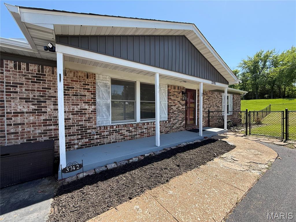 3742 State Rd Z Hillsboro, MO 63050 - Photo 2 of 54