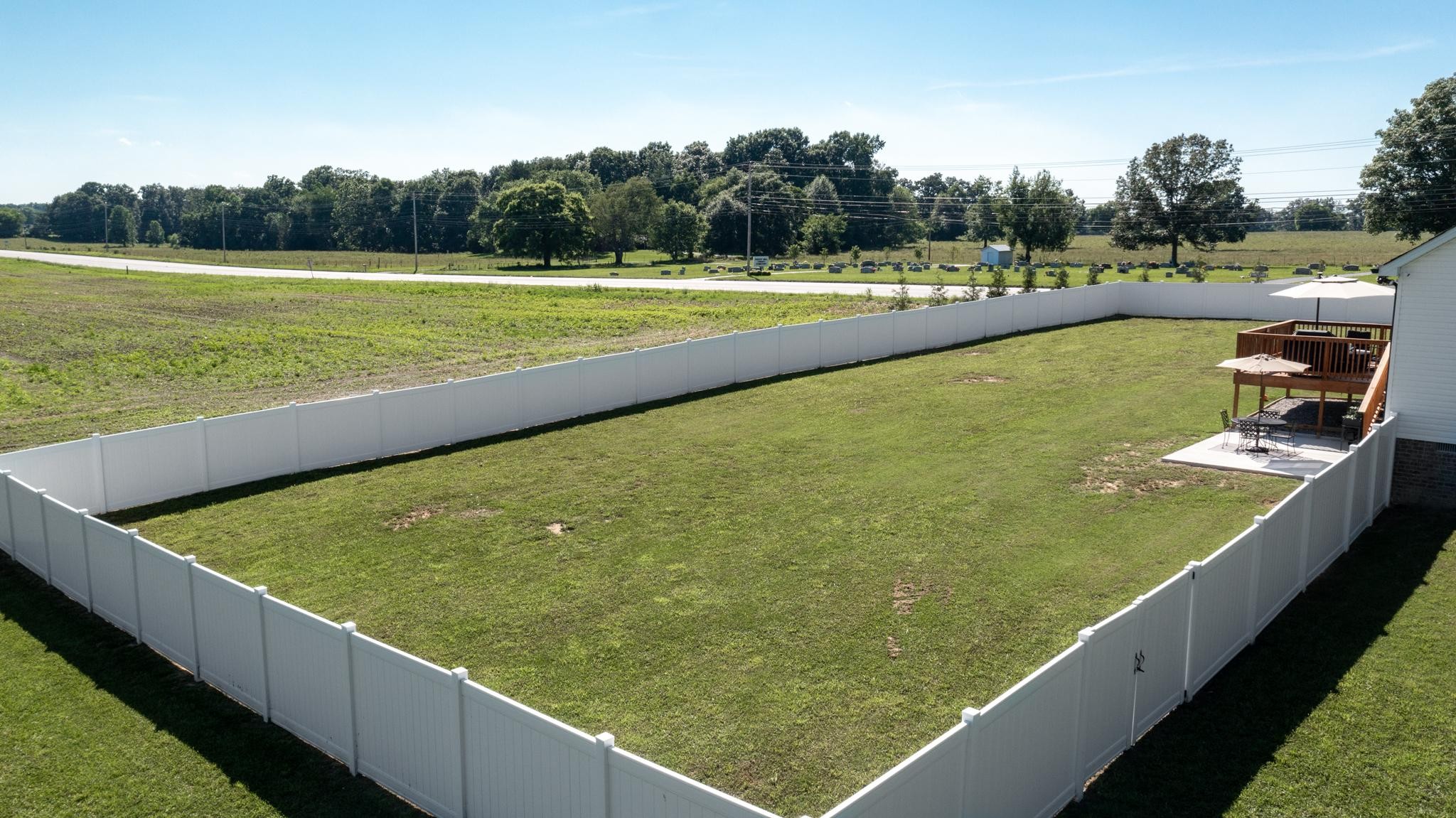 28 Taylor Road Manchester, TN 37355 - Photo 25 of 27 a view of a swimming pool and lake