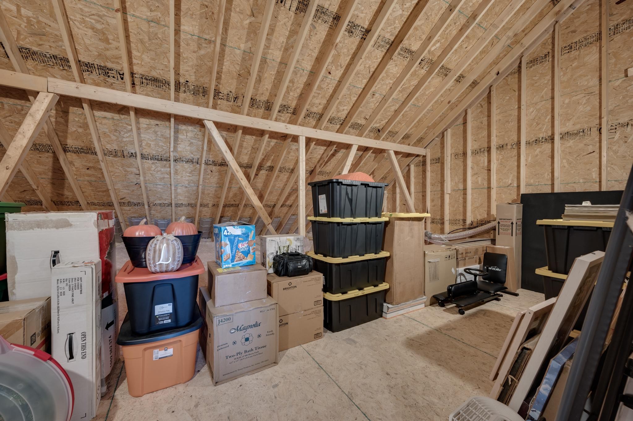 28 Taylor Road Manchester, TN 37355 - Photo 27 of 27 a view of a living room and furniture in a room