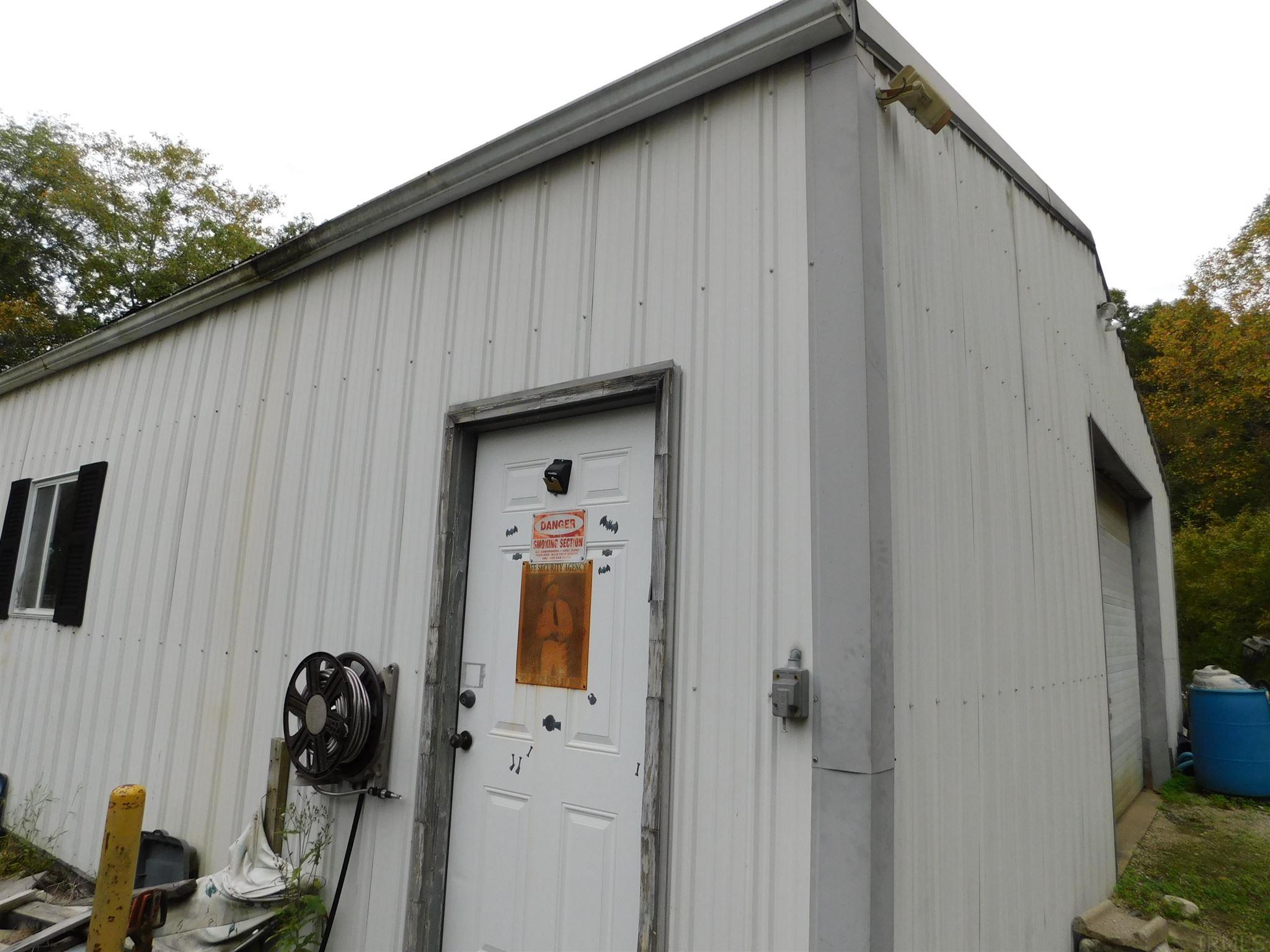 15419 Flower Gap Road Borden, IN 47106 - Photo 10 of 36 Gallery Image 10