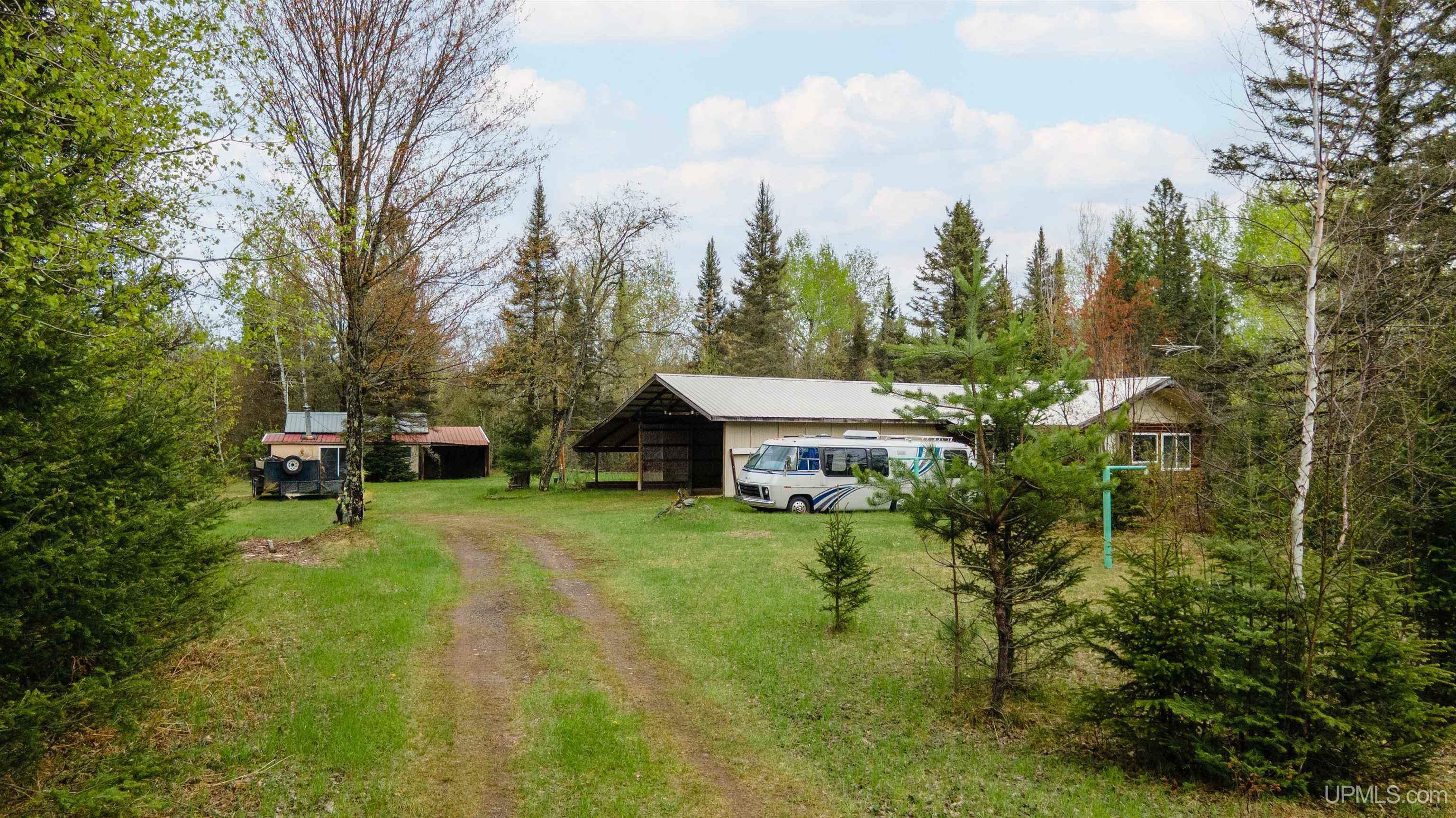 162 Section 6 Road Crystal Falls, MI 49920 - Photo 15 of 37