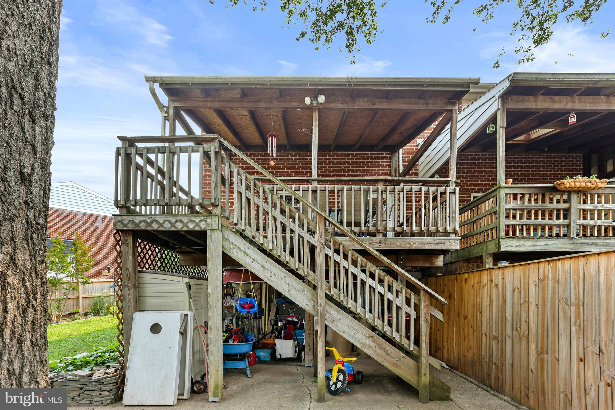 967 Stormont Circle Halethorpe, MD 21227 - Photo 29 of 31 Back Deck