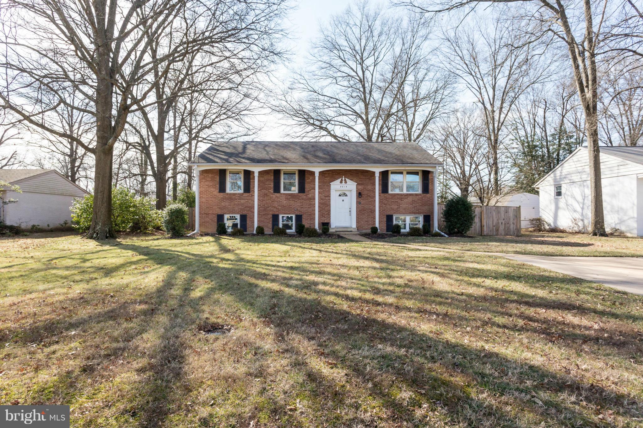 8814 Fort Hunt Road Alexandria, VA 22308 - Photo 29 of 30 Sited on a fabulous quarter-acre lot