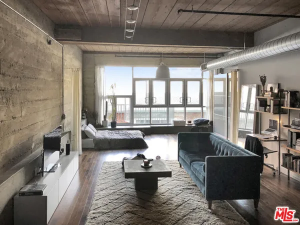 $3,300 | 530 South Hewitt Street, Unit 344, Los Angeles, CA 90013