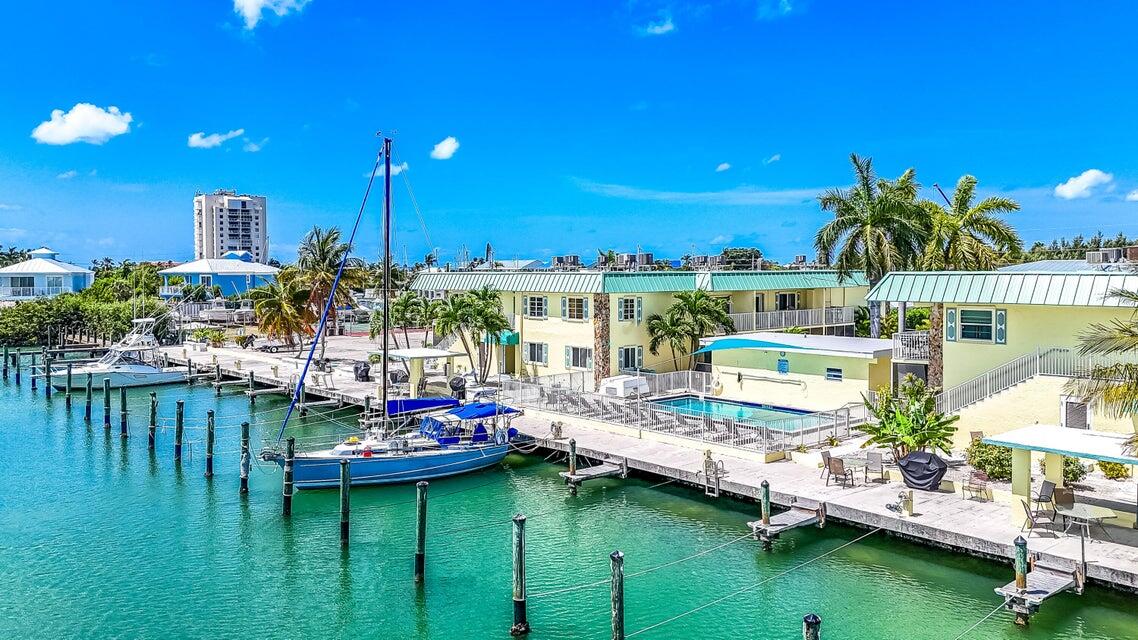 109 Ave D, Unit 305 Marathon, FL 33050 - Photo 38 of 41