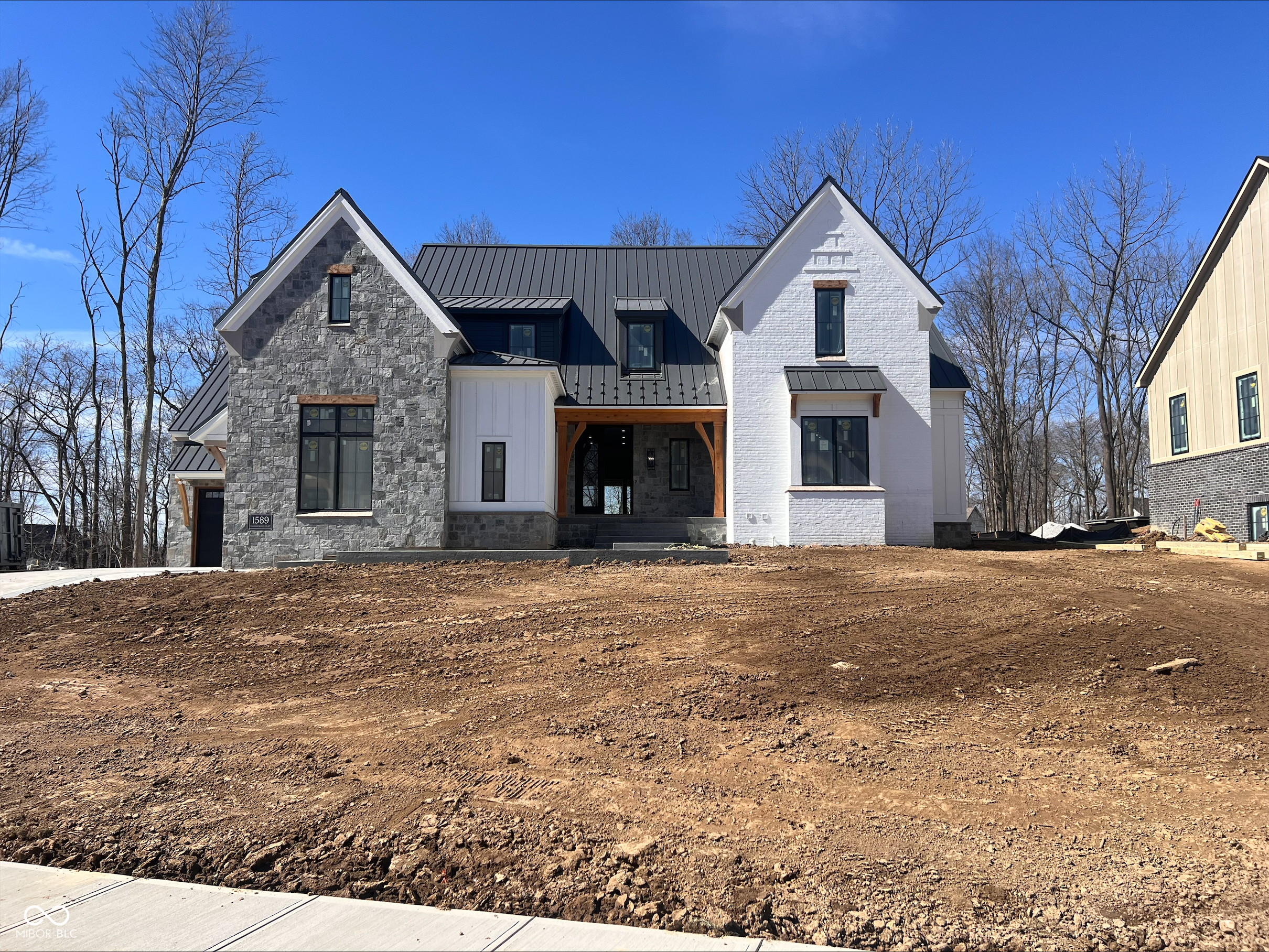 1589 Chatham Rdg Court Westfield, IN 46074 - Photo 3 of 36