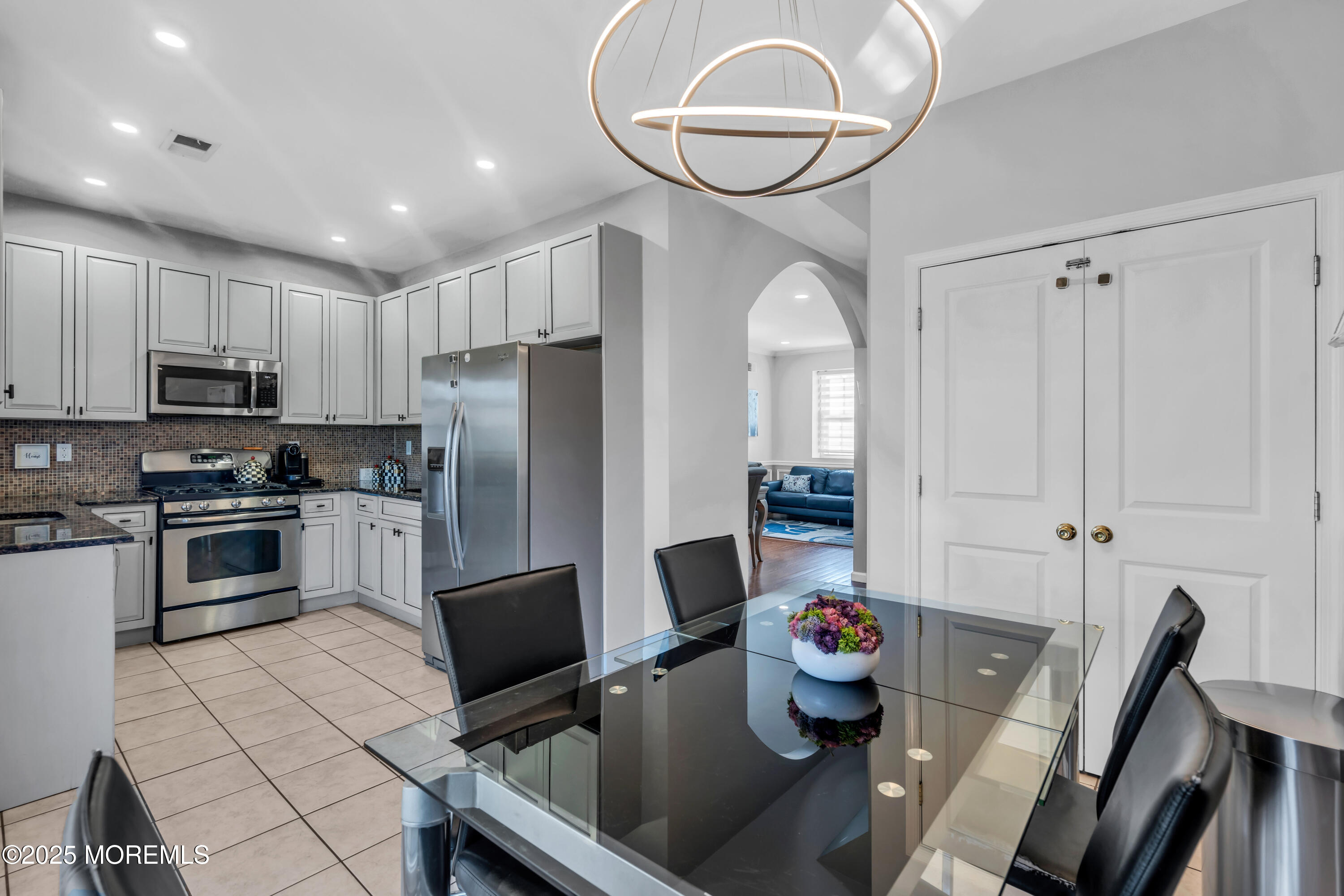 19 Rivka Lane Lakewood, NJ 08701 - Photo 12 of 32 016_dsc00427_589