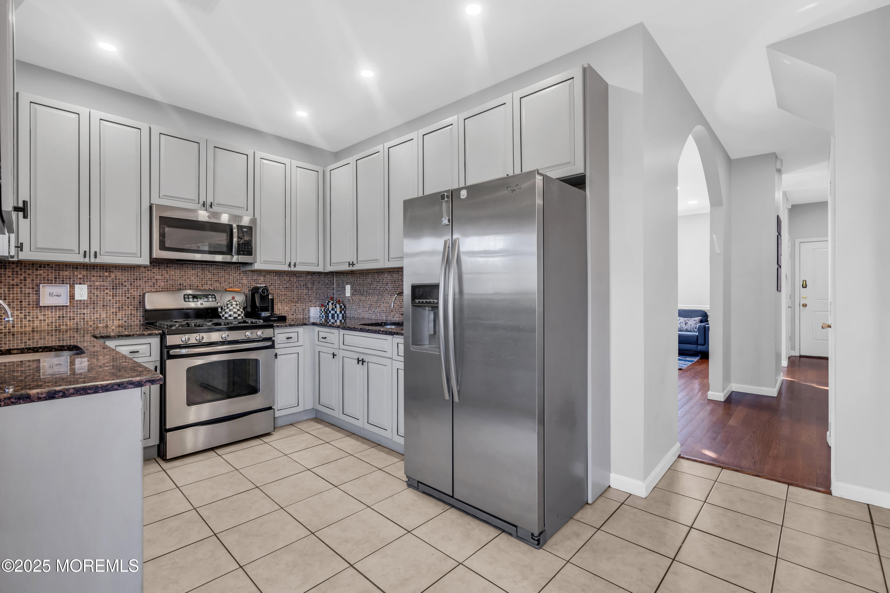 19 Rivka Lane Lakewood, NJ 08701 - Photo 15 of 32 020_dsc00432_328