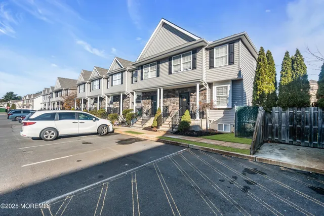 $699,000 | 19 Rivka Lane, Lakewood, NJ 08701