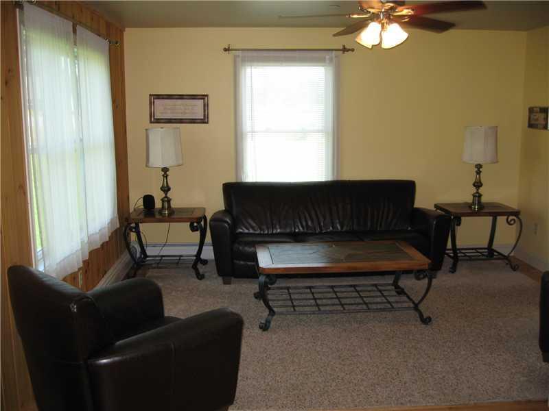 26 Gerrys Way Gorham, ME 04038 - Photo 6 of 21 Living Room.