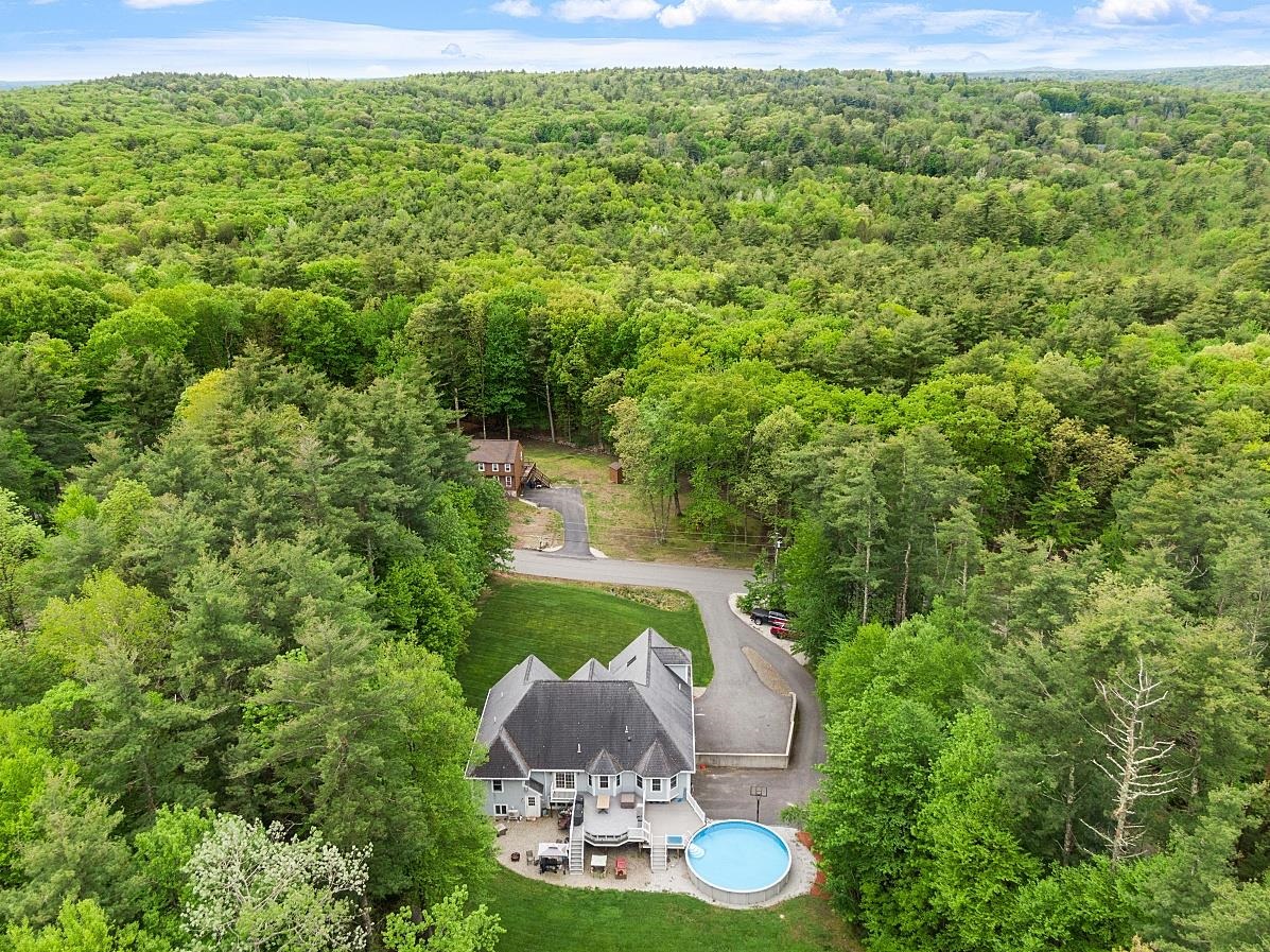 24 Gulf Road Derry, NH 03038 - Photo 24 of 40