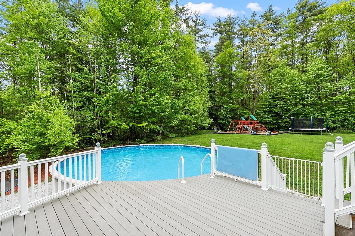 24 Gulf Road Derry, NH 03038 - Photo 29 of 40