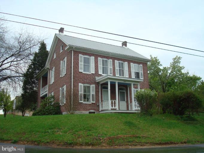 Exterior (Main)