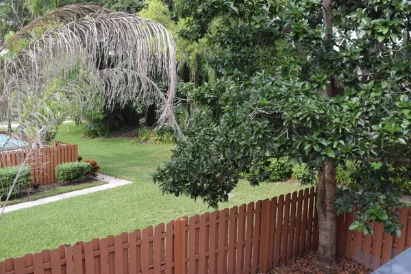 $1,800 | 5945 Southeast Windsong Lane, Unit 907, Stuart, FL 34997