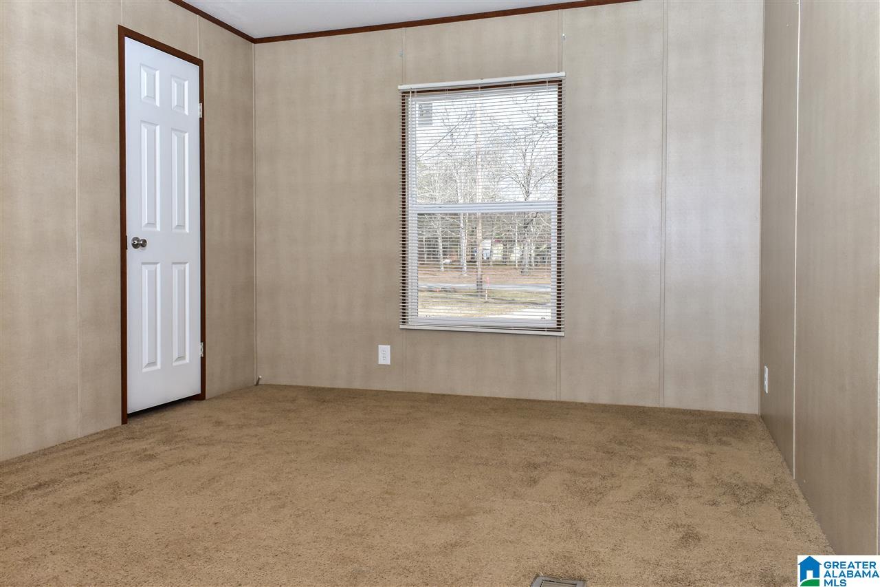 5255 Riddles Bend Road Rainbow City, AL 35906 - Photo 13 of 27