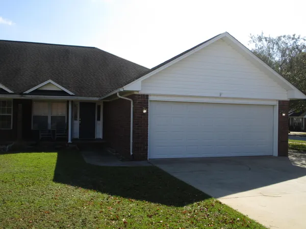 $1,600 | 601 Brushwood Drive, Sumter, SC 29154