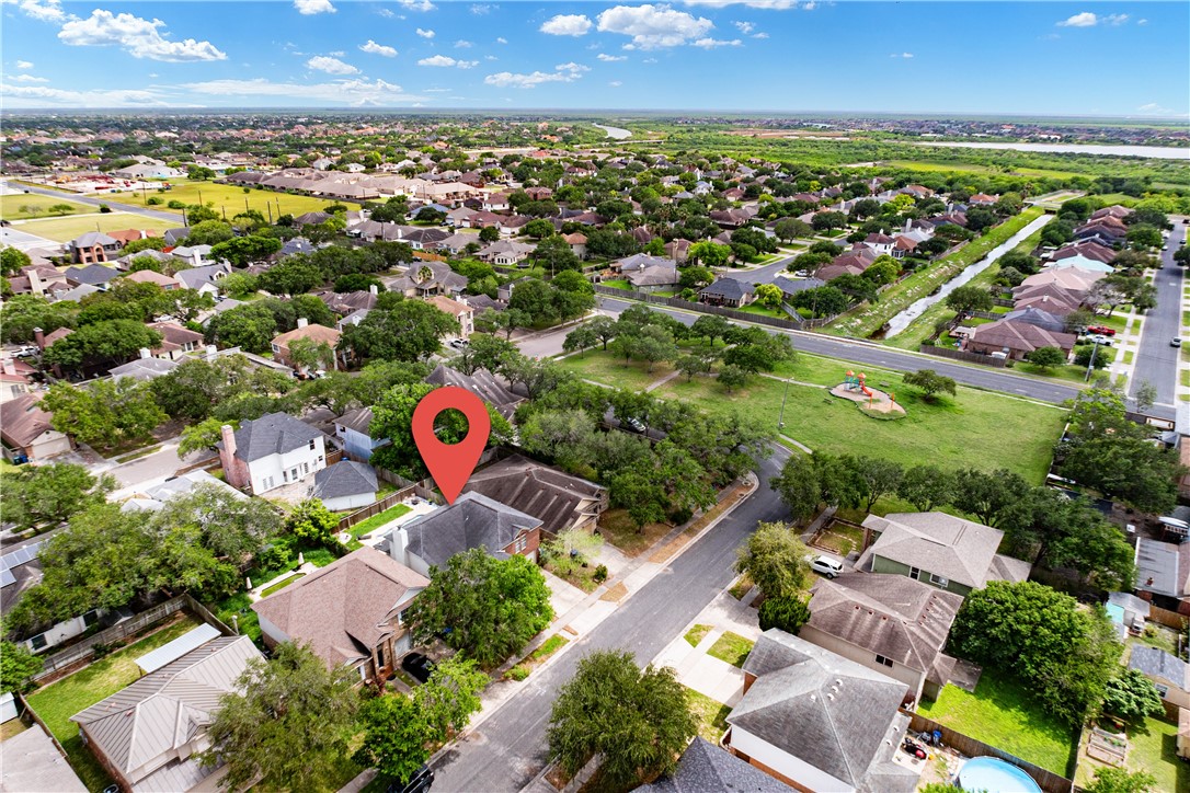 7630 Cedar Brook Drive Corpus Christi, TX 78413 - Photo 30 of 32 an aerial view of residential building and lake