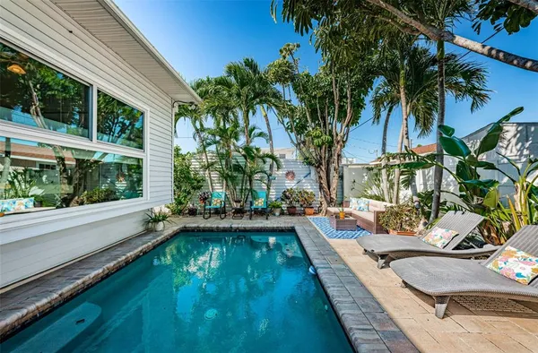 $5,000 | 509 70th Avenue, St. Pete Beach, FL 33706