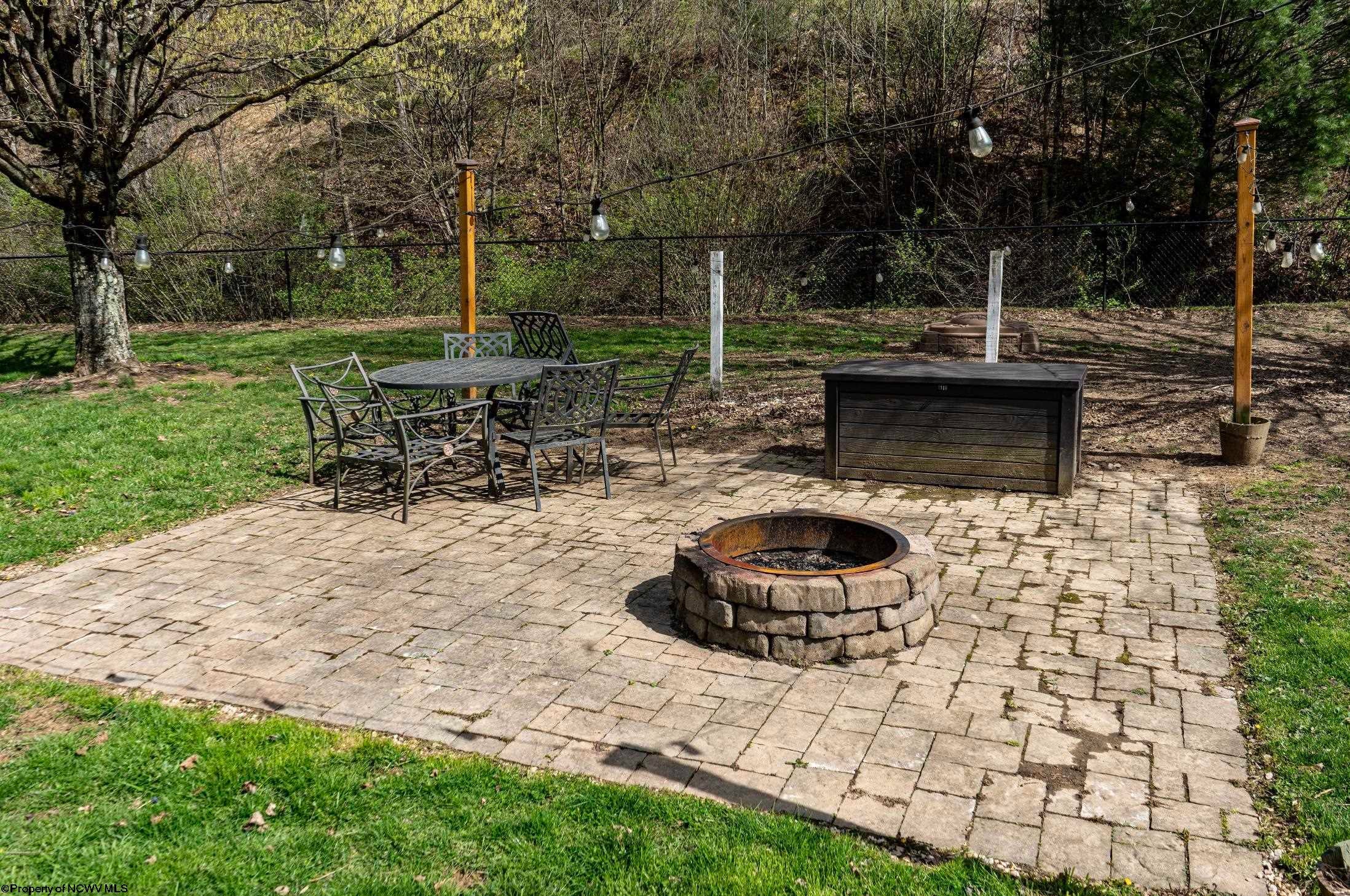 330 Grassy Run Road Fairmont, WV 26554 - Photo 9 of 39 Gallery Image 9