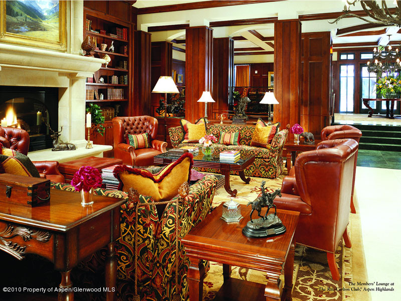 75 Prospector Road, Unit 22055 Aspen, CO 81611 - Photo 8 of 9 Lobby